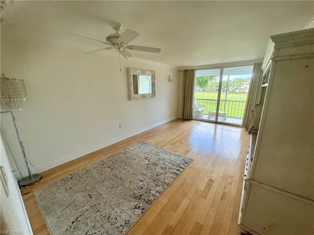 170 Turtle Lake Ct 206, Naples, Florida 34105