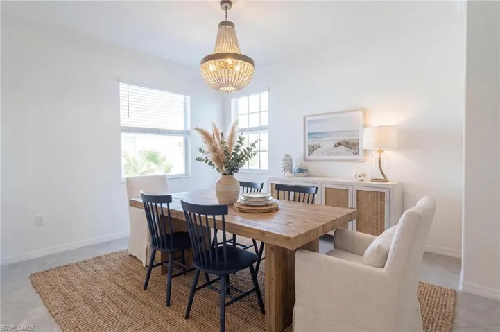 Dining Room Virtually Staged