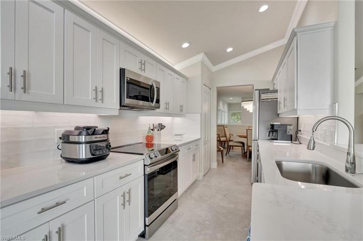 Kitchen /