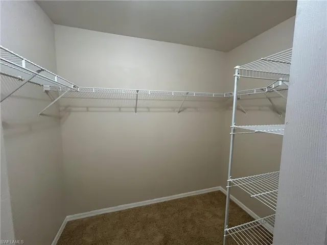 1405 Ne 5th Pl, Cape Coral, Florida 33909