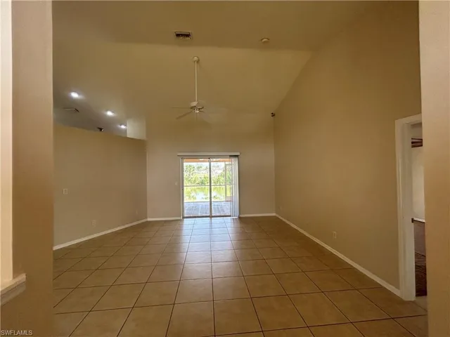 1405 Ne 5th Pl, Cape Coral, Florida 33909