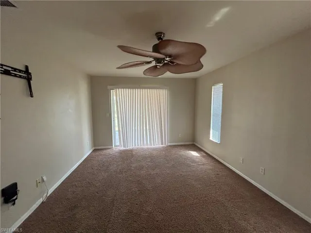 1405 Ne 5th Pl, Cape Coral, Florida 33909