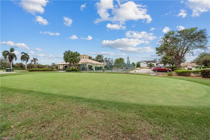 10029  Heather  LN, Naples, FL 34119