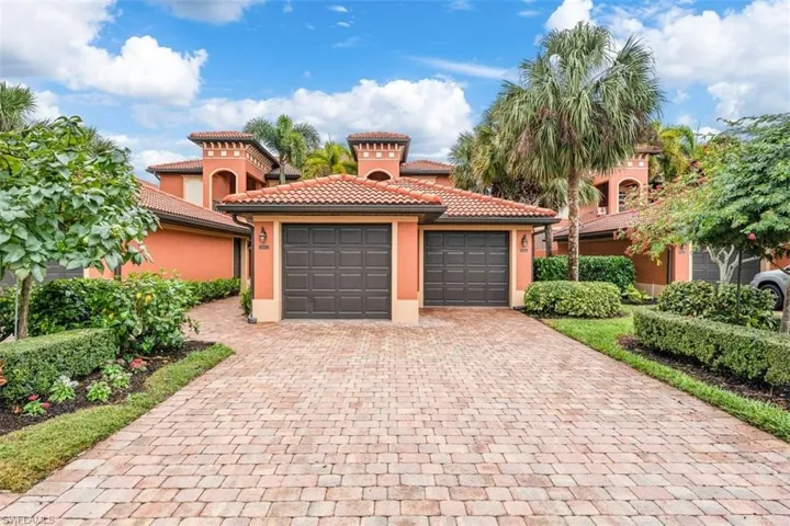10029  Heather  LN, Naples, FL 34119