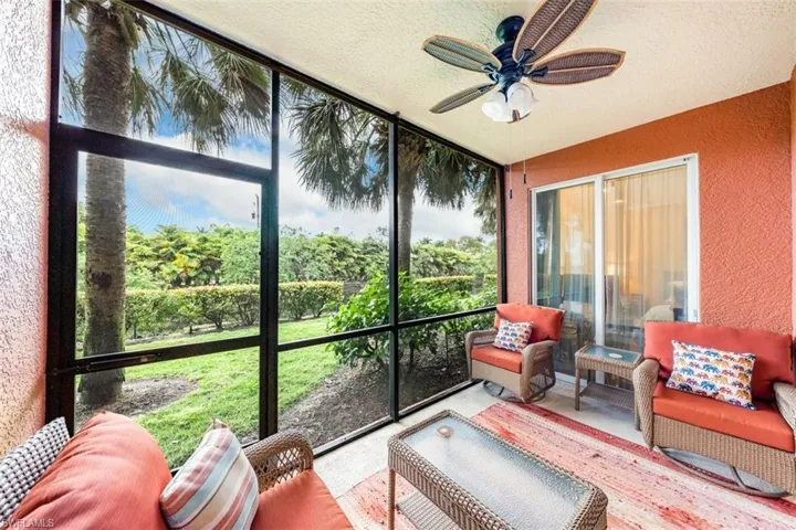 10029  Heather  LN, Naples, FL 34119