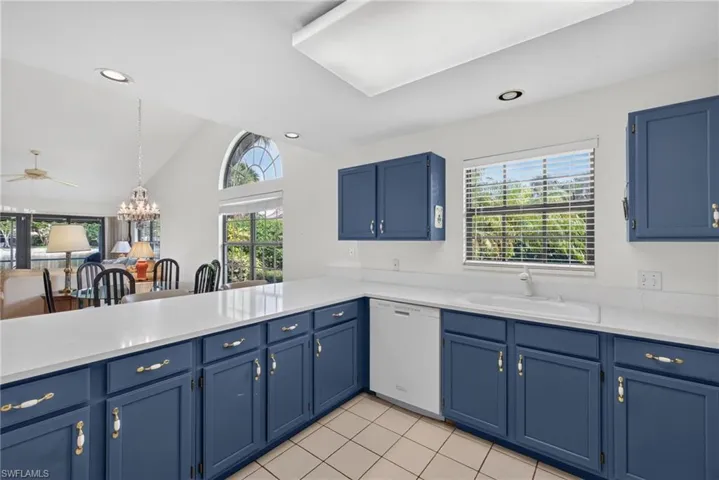 6623 Ilex Cir C, Naples, Florida 34109