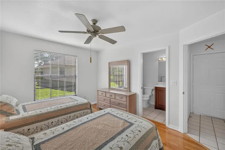 6623 Ilex Cir C, Naples, Florida 34109