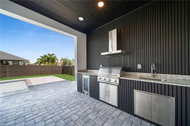 3009 Sw 16th Pl, Cape Coral, Florida 33914