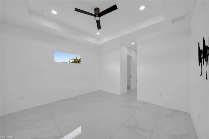 3009 Sw 16th Pl, Cape Coral, Florida 33914