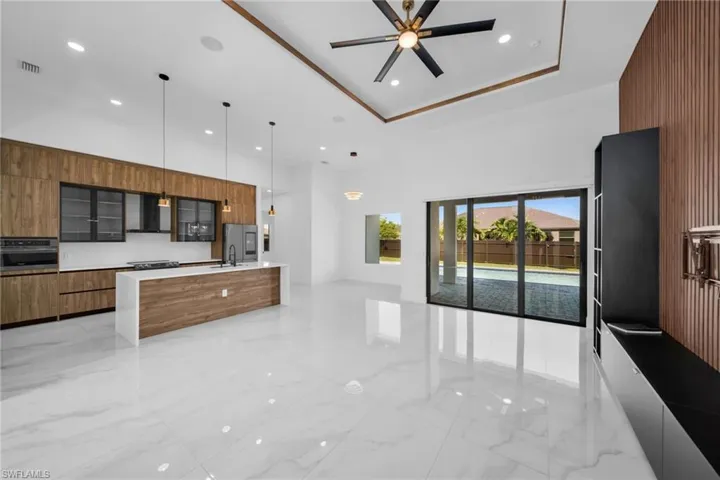 3009 Sw 16th Pl, Cape Coral, Florida 33914