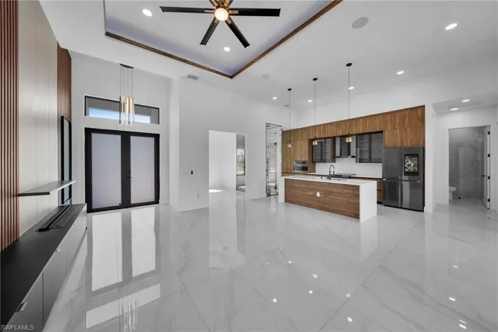 3009 Sw 16th Pl, Cape Coral, Florida 33914