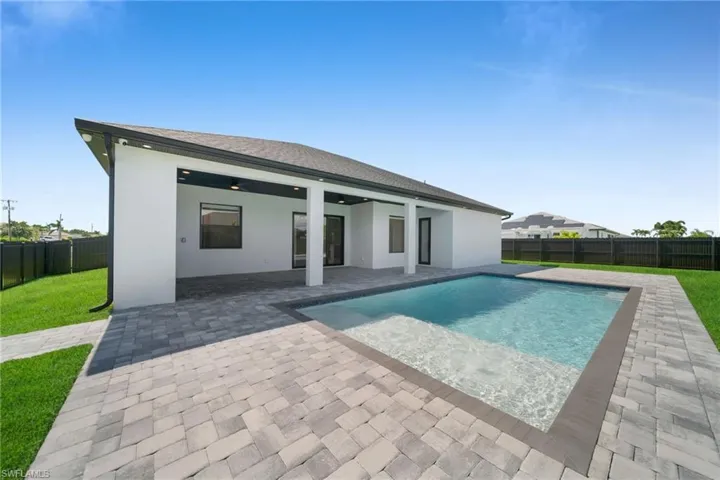 3009 Sw 16th Pl, Cape Coral, Florida 33914
