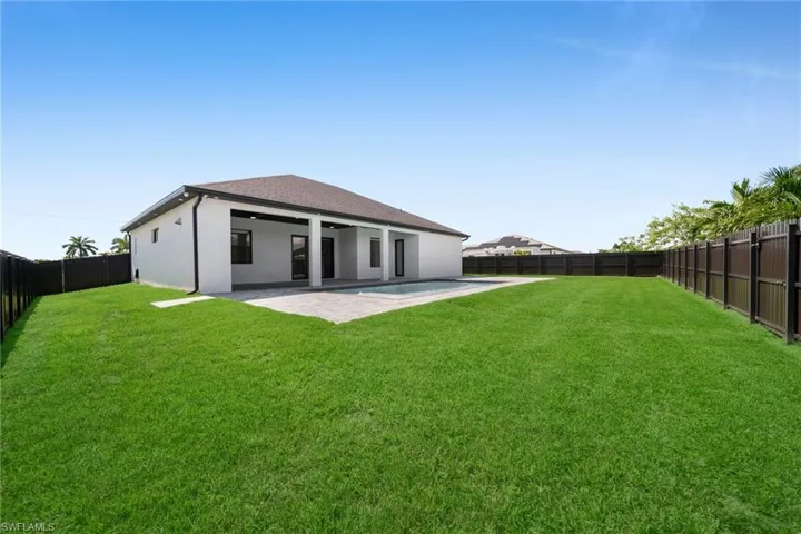 3009 Sw 16th Pl, Cape Coral, Florida 33914