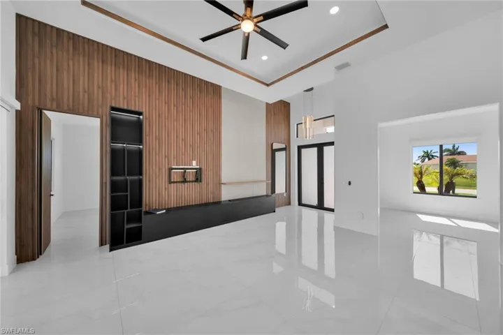 3009 Sw 16th Pl, Cape Coral, Florida 33914