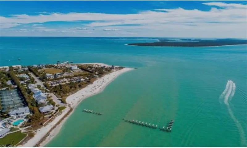 Bird's eye view of extended coastline