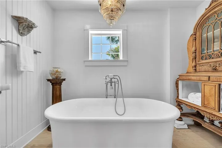 8241 Main St, Bokeelia, Florida 33922