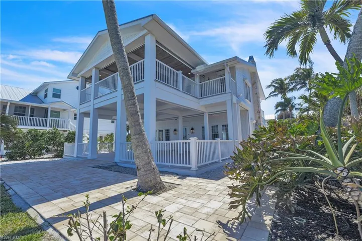 8241 Main St, Bokeelia, Florida 33922