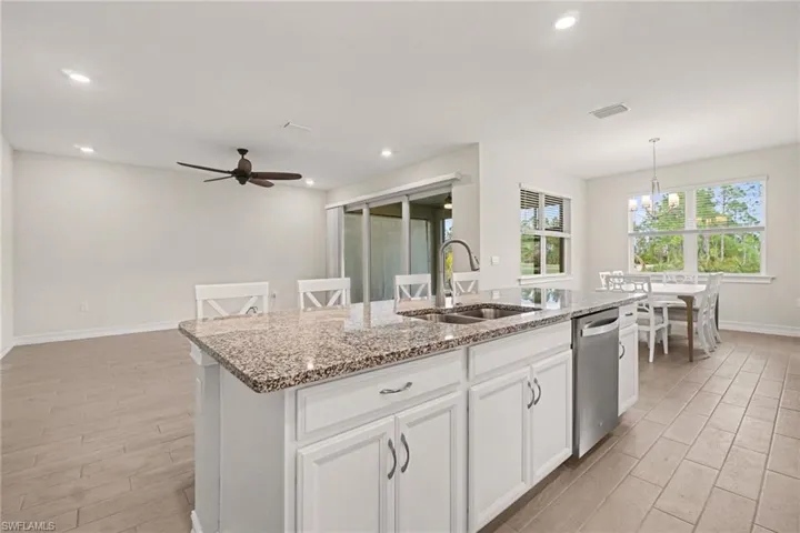 3939 Crosswater Dr, North Fort Myers, Florida 33917