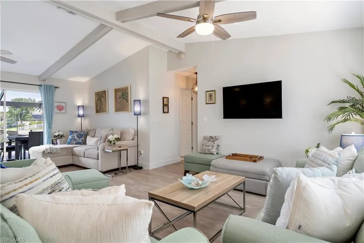 living area with TV