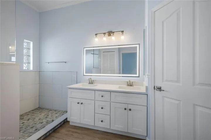 3895 Sabal Springs Blvd, North Fort Myers, Florida 33917