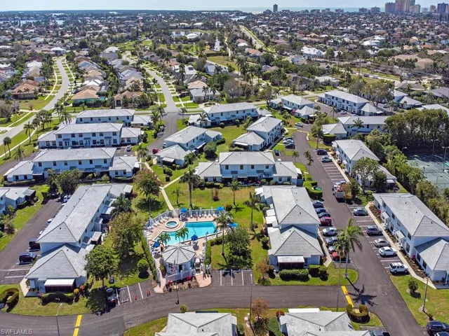 Aerial view featuring a residential view