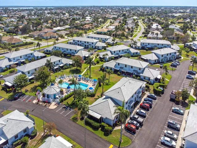 Birds eye view of property with a residential view