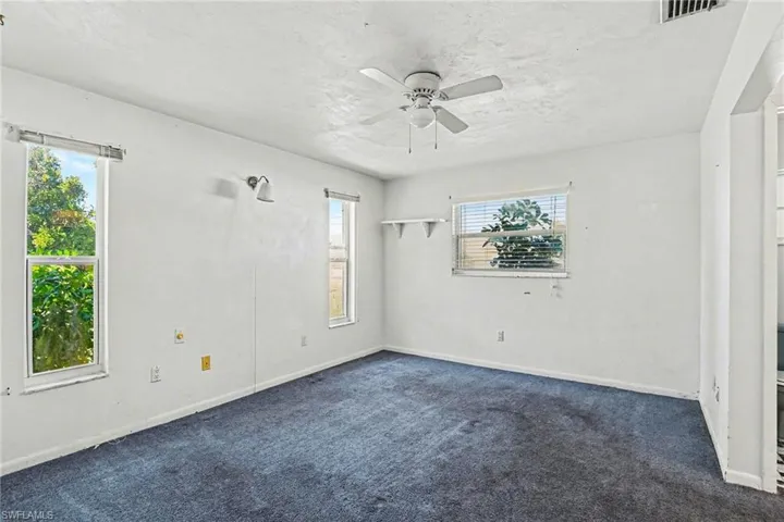 1315 Se 33rd St, Cape Coral, Florida 33904