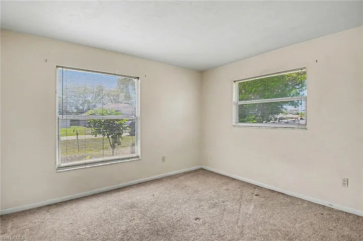 1315 Se 33rd St, Cape Coral, Florida 33904
