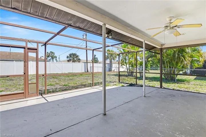 1315 Se 33rd St, Cape Coral, Florida 33904