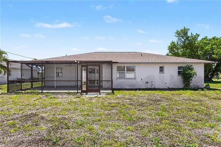 1315 Se 33rd St, Cape Coral, Florida 33904