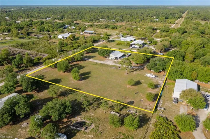 7824  21st  TER, Labelle, FL 33935