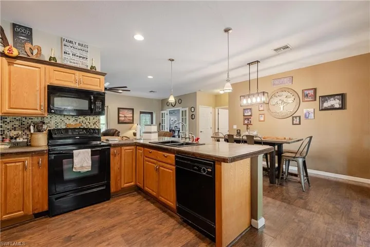7824  21st  TER, Labelle, FL 33935