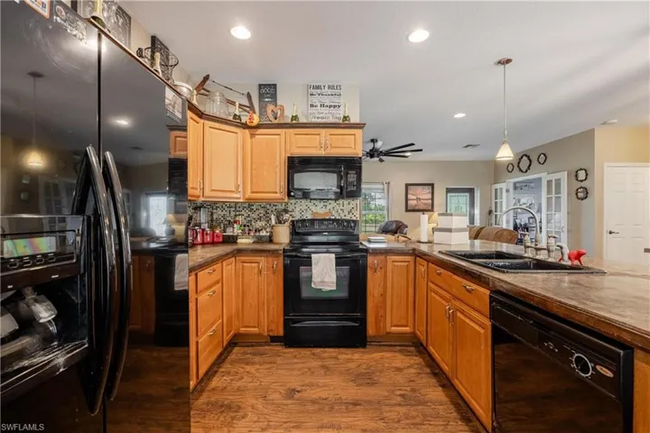7824  21st  TER, Labelle, FL 33935