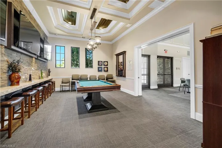 9110 Woodhurst Dr, Naples, Florida 34120