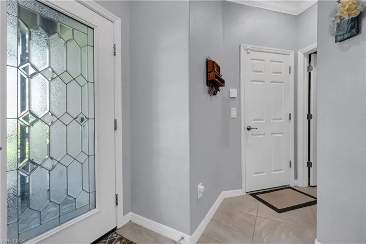 9110 Woodhurst Dr, Naples, Florida 34120