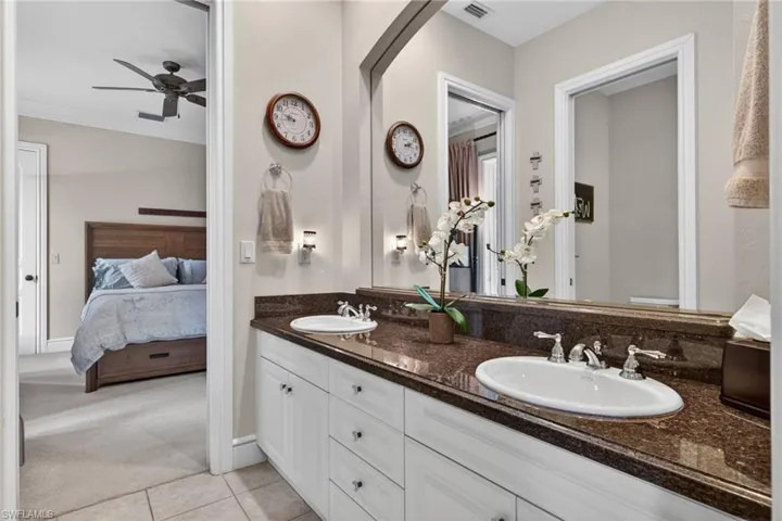 430 29th St Nw, Naples, Florida 34120