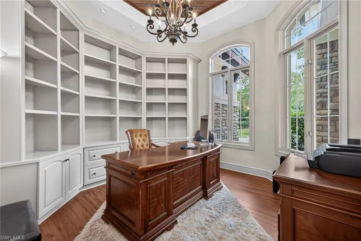 430 29th St Nw, Naples, Florida 34120