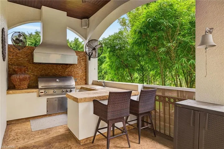 430 29th St Nw, Naples, Florida 34120