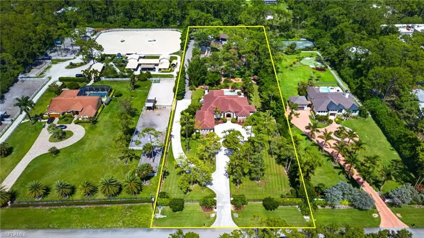430 29th St Nw, Naples, Florida 34120