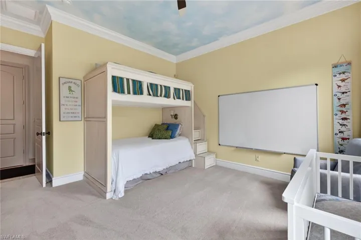 430 29th St Nw, Naples, Florida 34120