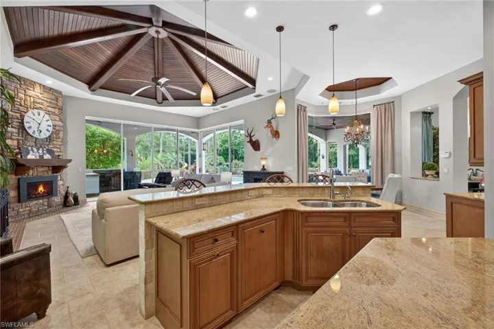430 29th St Nw, Naples, Florida 34120