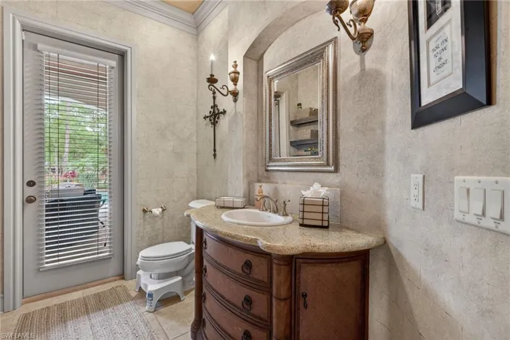 430 29th St Nw, Naples, Florida 34120