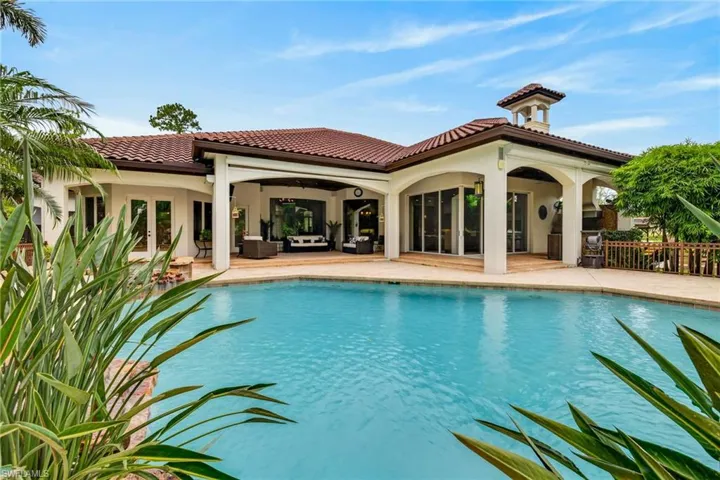 430 29th St Nw, Naples, Florida 34120