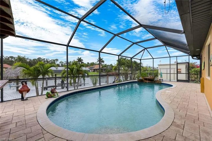 2364 Nw 39th Ave, Cape Coral, Florida 33993