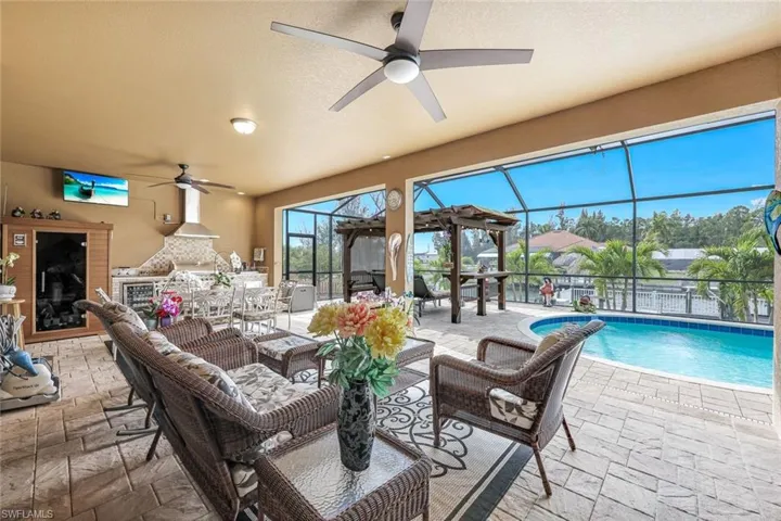 2364 Nw 39th Ave, Cape Coral, Florida 33993