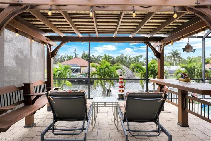 2364 Nw 39th Ave, Cape Coral, Florida 33993
