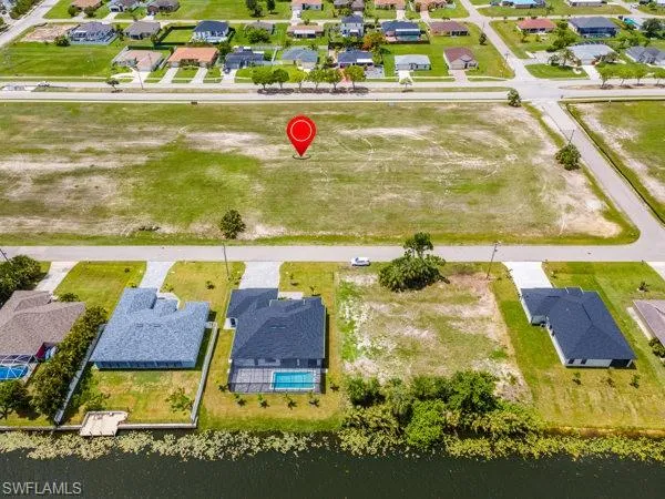 845 Trafalgar Pkwy, Cape Coral, Florida 33991