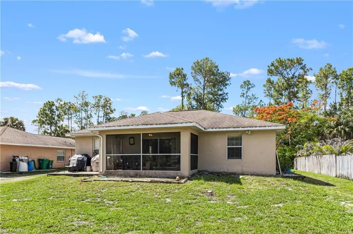2923 14th Ave Se, Naples, Florida 34117