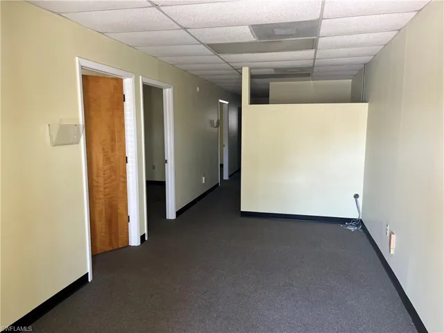 1,250 SF