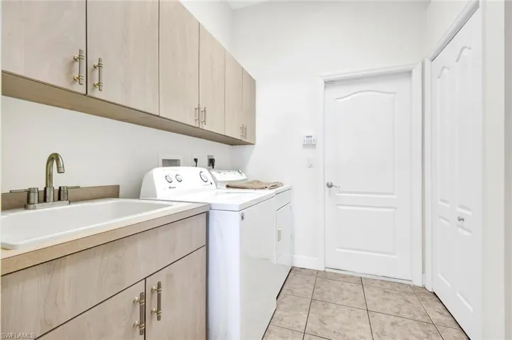 2019 SW 29th  TER, Cape Coral, FL 33914